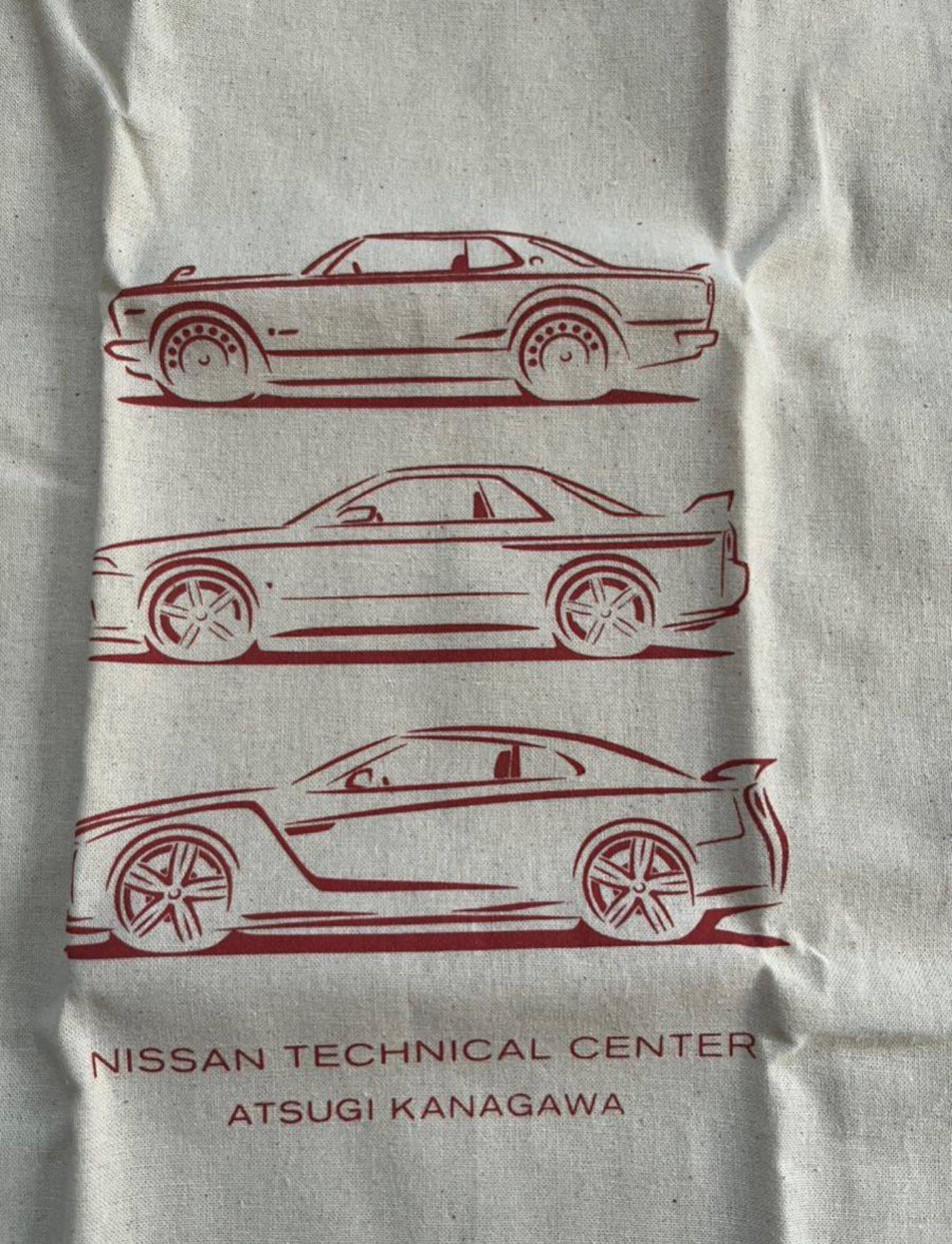 Nissan GT-R Tote bag